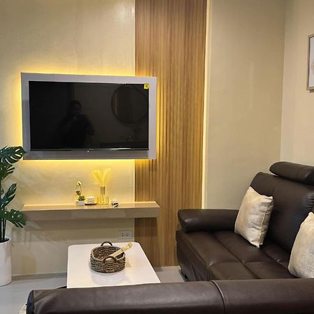Condo 801 Bernwood Tower Iloilo City Exterior photo