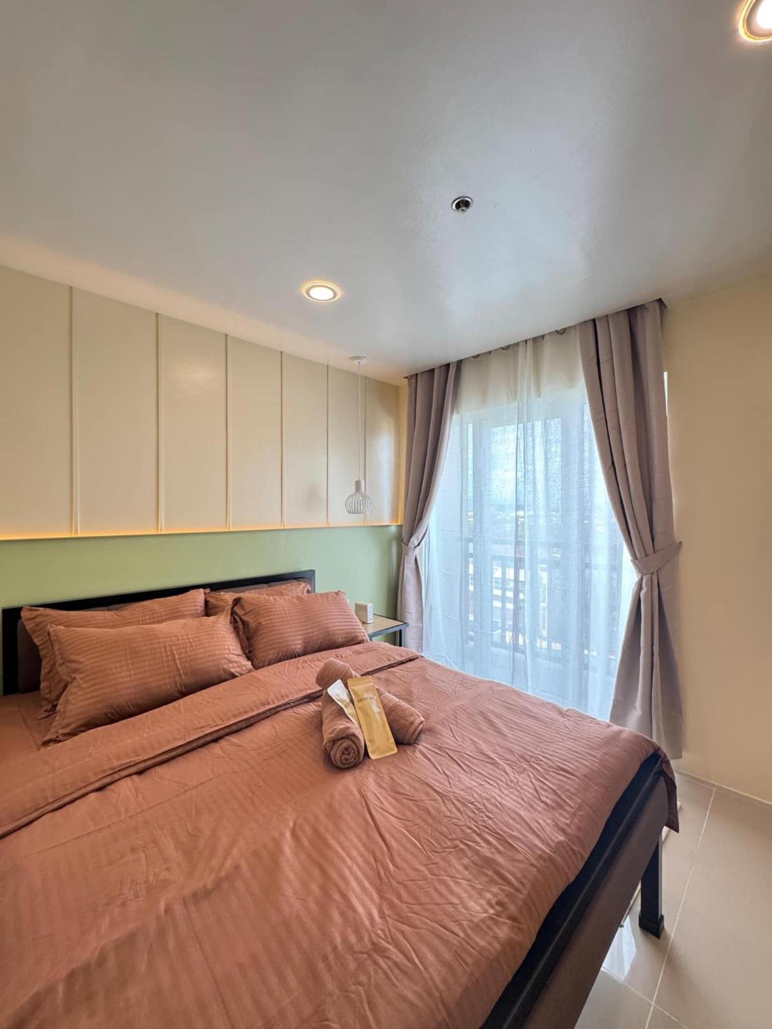 Condo 801 Bernwood Tower Iloilo City Exterior photo